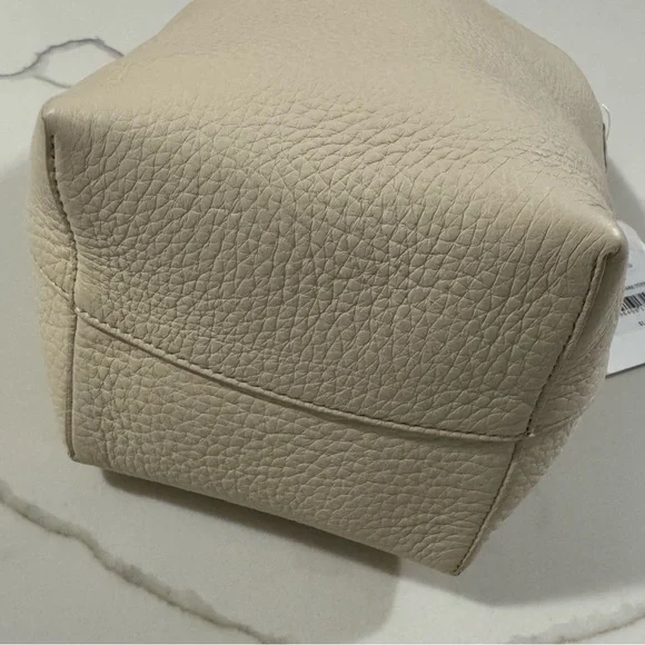 THE ROW Women's Small S/M Park Tote Bag Retail: $1390 (NWT) - Picture 3 of 6